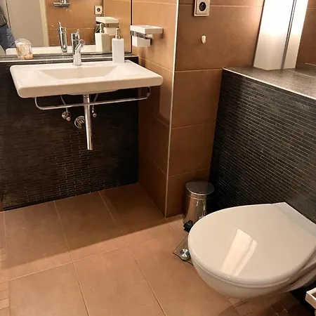 Apartmán River View Modern Mezzanine Studio *