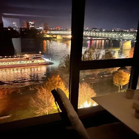 River View Modern Mezzanine Studio * Bratislava