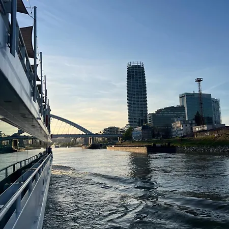 River Front Mezonet Eurovea
