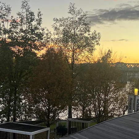 River View Modern Mezzanine