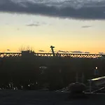 River View Modern Mezzanine Братислава