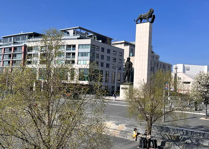 River View Modern Mezzanine Daire Bratislava